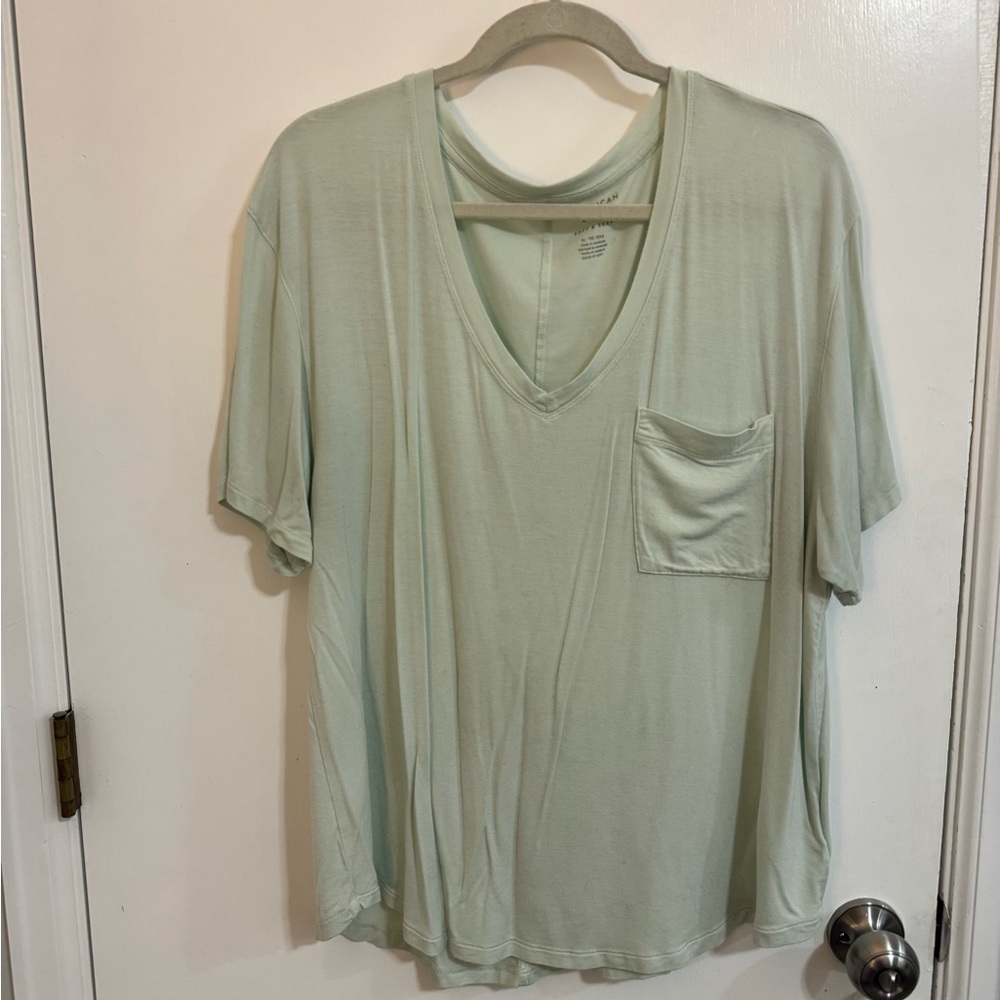 American Eagle Soft & Sexy Tee